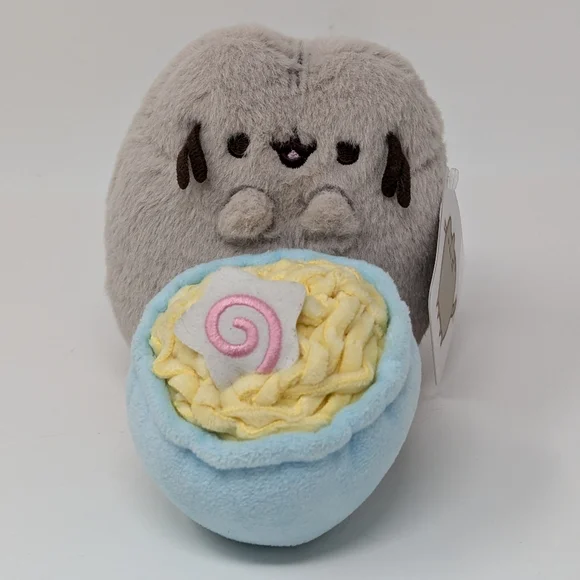 Pusheen Plush Ramon Noodles Gund Stuffed Animal